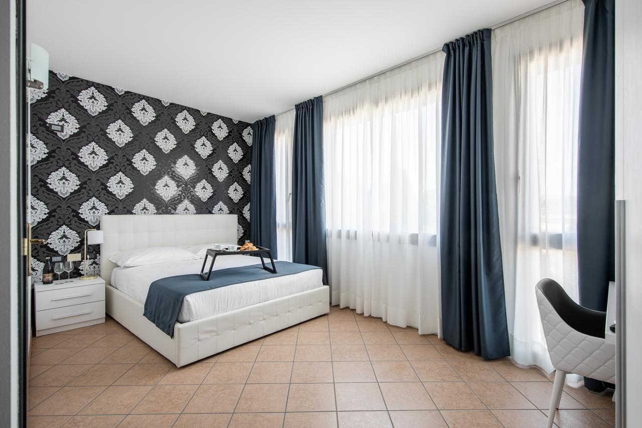 Lake Como Golf Hotel Figino Serenza Exterior photo